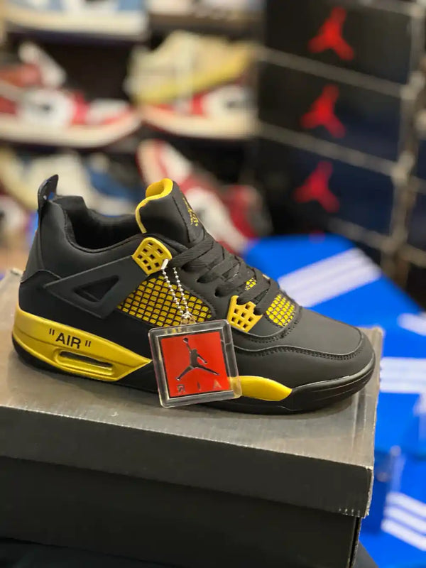 Jordan 4 Retro “Yellow Thunder” (Premium Packaging)