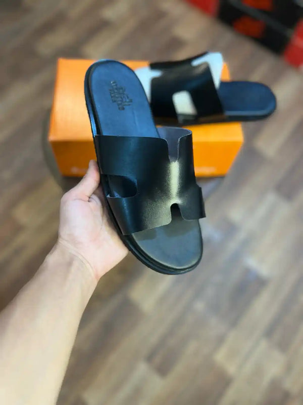 Hermes Lzmir Calfskin Sandal (Black)
