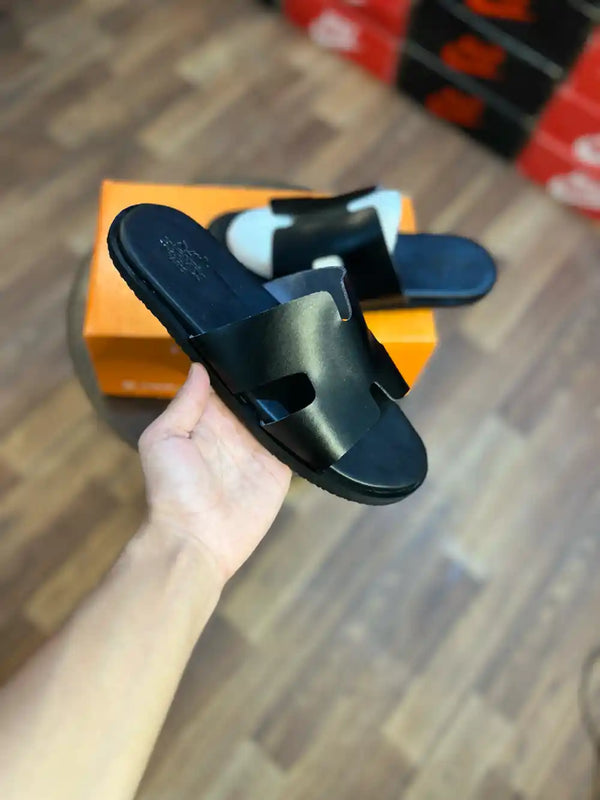 Hermes Lzmir Calfskin Sandal (Black)