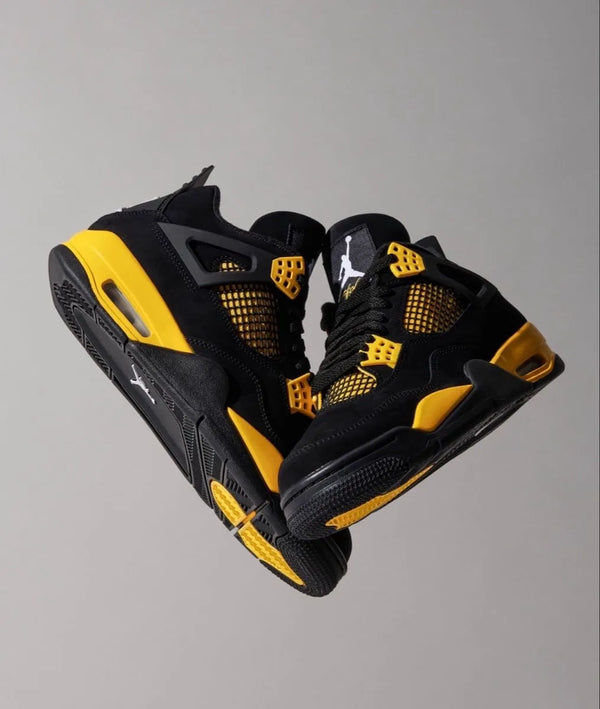 Jordan 4 Retro “Yellow Thunder” (Premium Packaging)