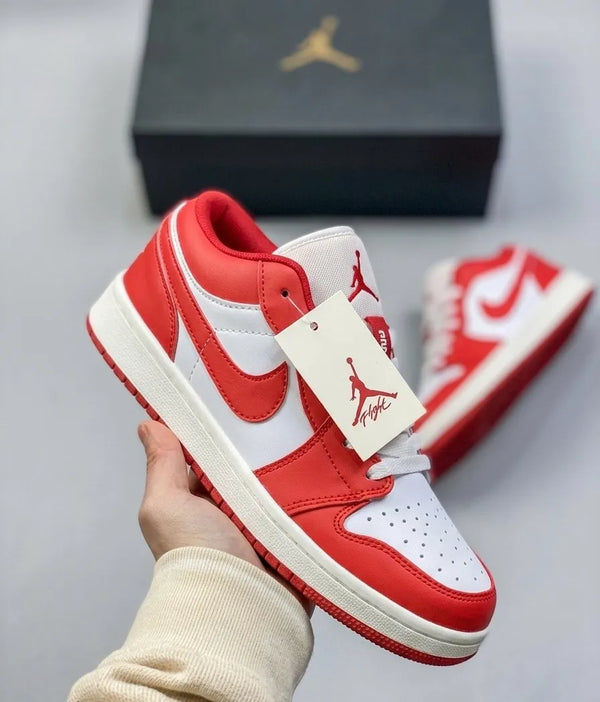 Nike Air Jordan 1 Low ‘Chille Red’