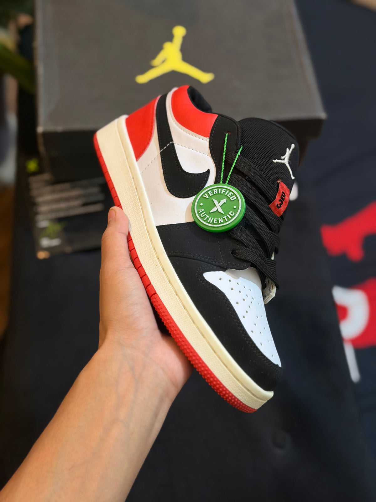 Nike Air Jordan 1 Low Retro ‘Bred Toe’
