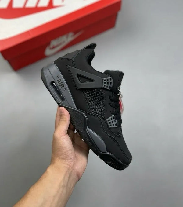 Jordan 4 Retro “Black Cat” (Premium Packaging)