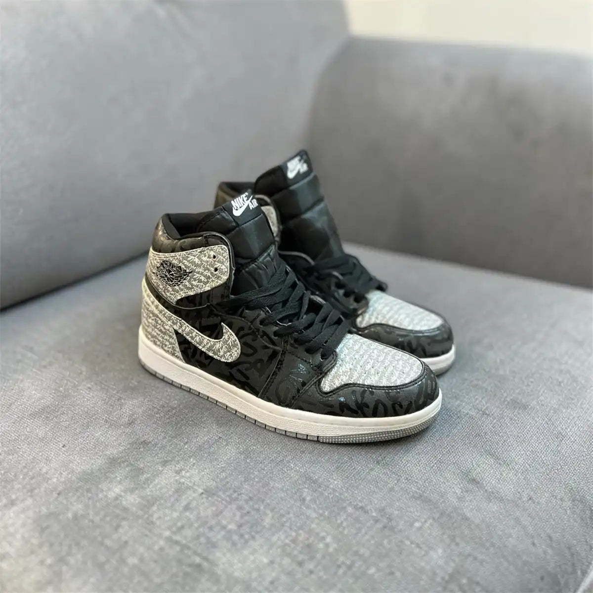 Nike AirJordan 1 High Rebilionare ( PREMIUM +) 🔥