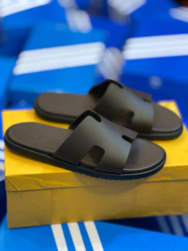 Hermes Lzmir Calfskin Sandal (Brown )