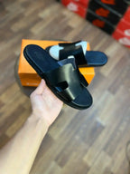 Hermes Lzmir Calfskin Sandal (Black)