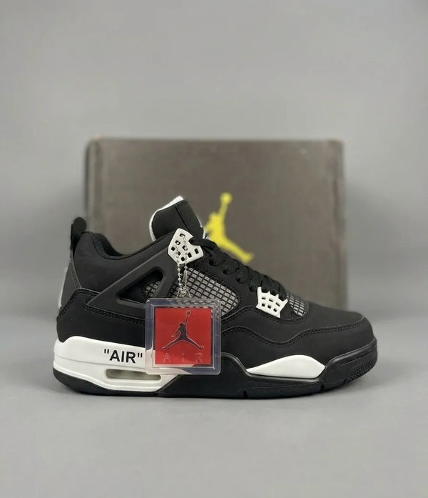 Jordan 4 Retro “White Thunder” (Premium Packaging)