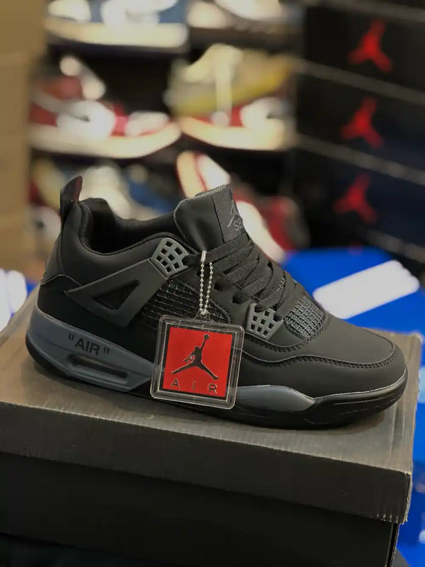 Jordan 4 Retro “Black Cat” (Premium Packaging)