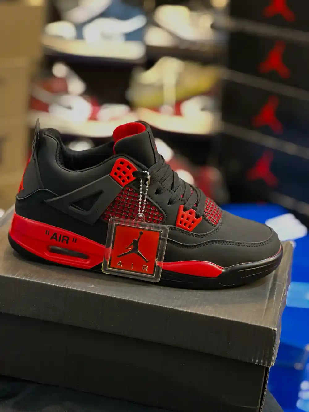 Jordan 4 Retro “Red Thunder” (Premium Packaging)