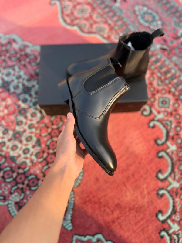 Italian Chelsea Boots (Black) 🇮🇹🔥