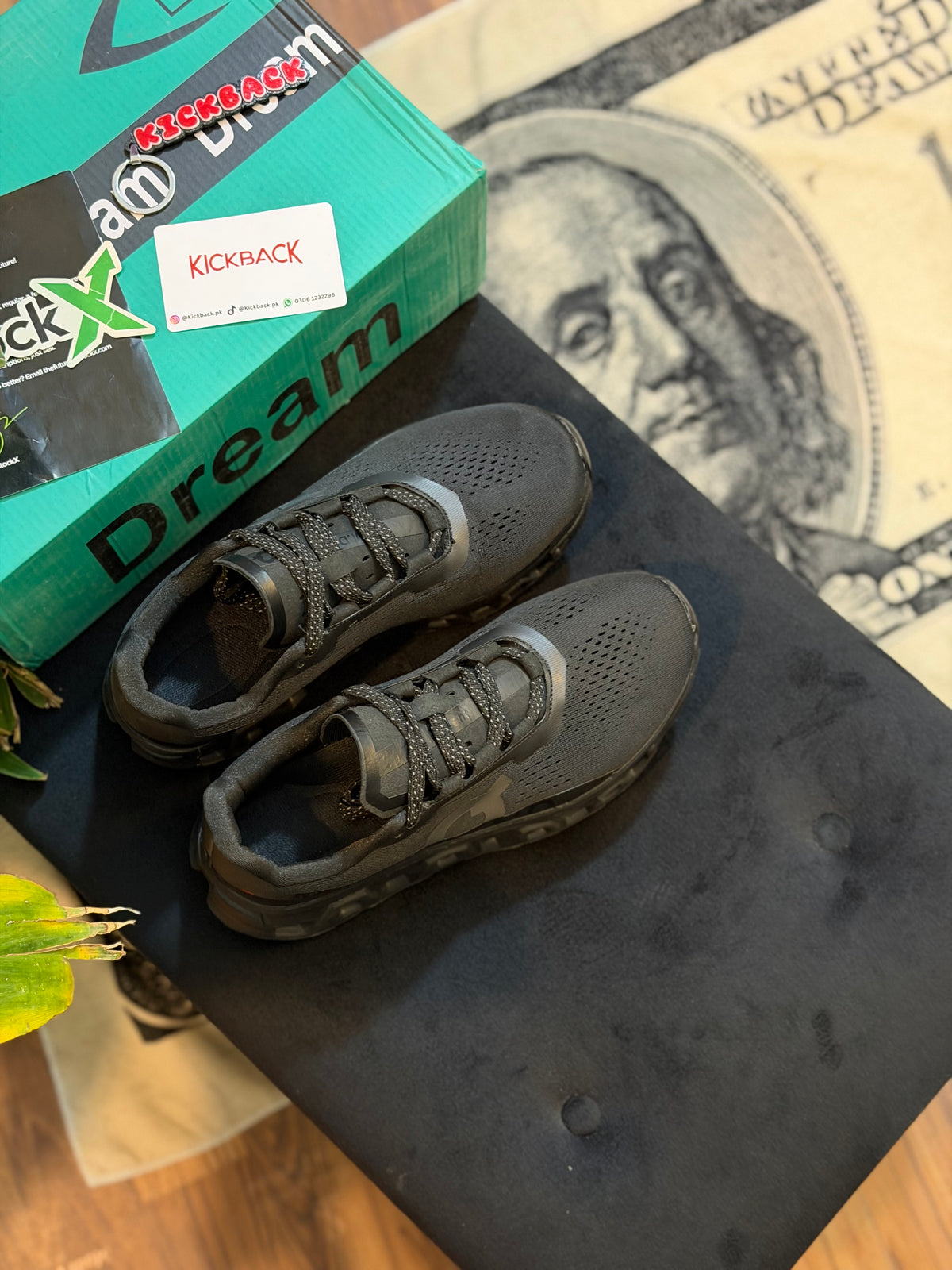 On Cloud Monster 2 ( Triple Black )