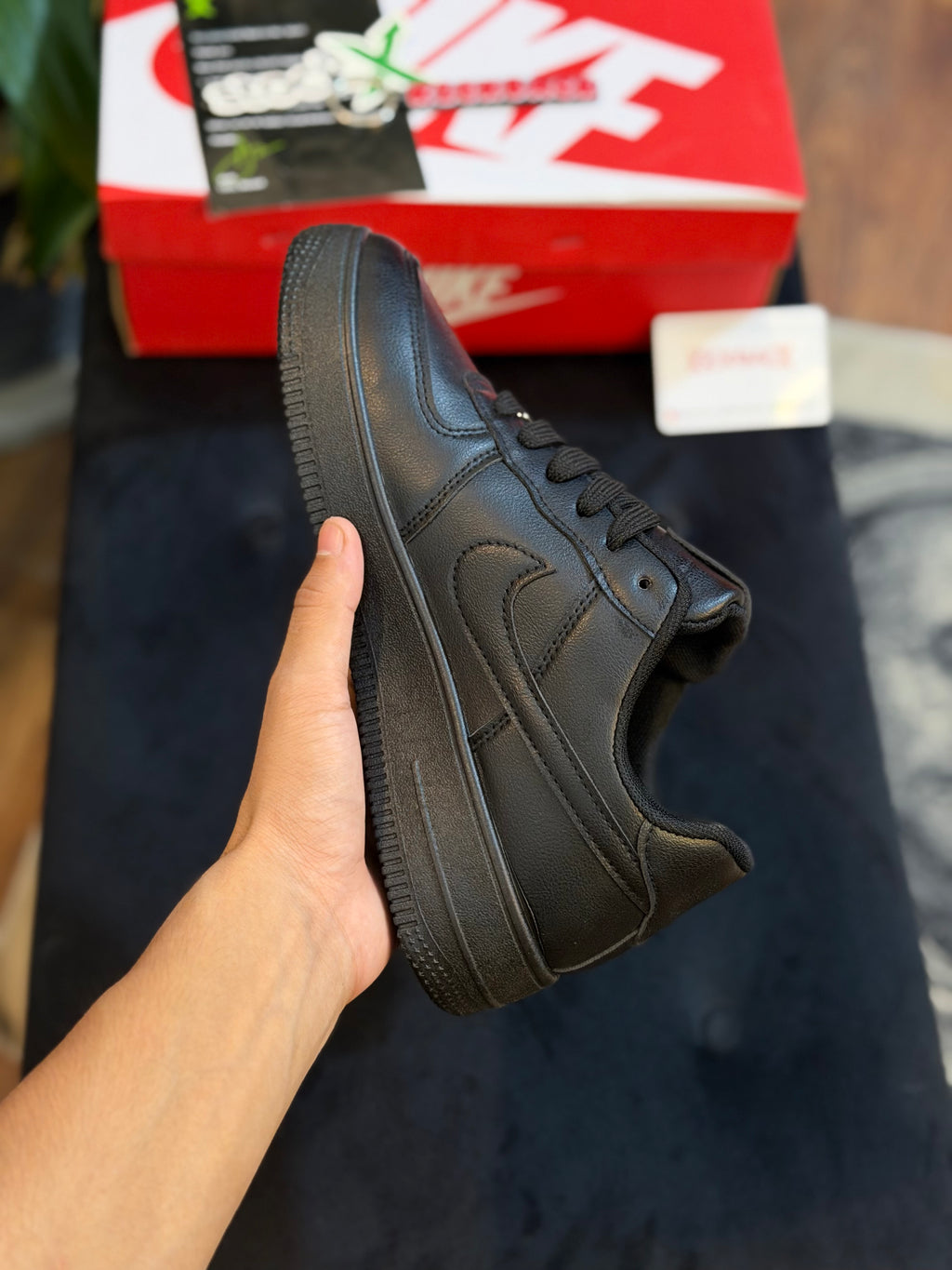 Nike Air Force 1 Triple Black