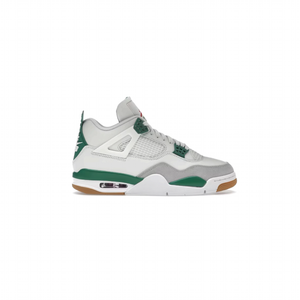 Jordan 4 Retro “Pine Green”