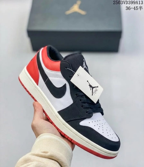 Nike Air Jordan 1 Low Retro ‘Bred Toe’