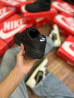 Nike Air Force 1 Triple Black